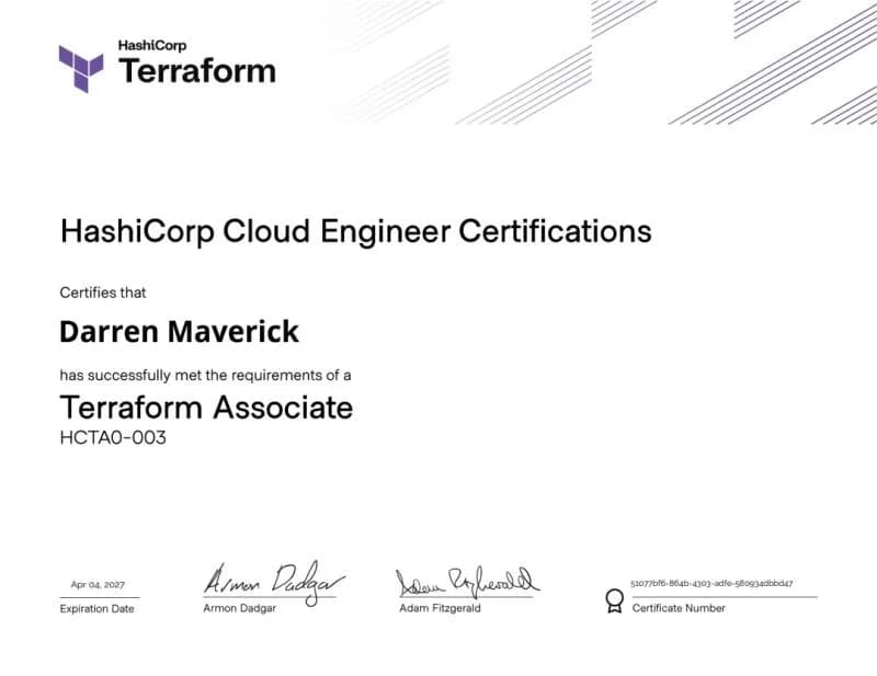 HashiCorp Cloud Engineer certificate awarded to Darren Maverick as a Terraform Associate, exam HCTA0-003, expiring 4 April 2027.